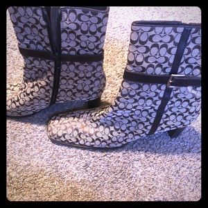 Coach brown jacquard signature bib half calf boot